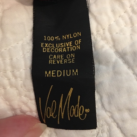 SOLD ON MERCARI Vintage Val Mode Black Gown Size M - Picture 6 of 6